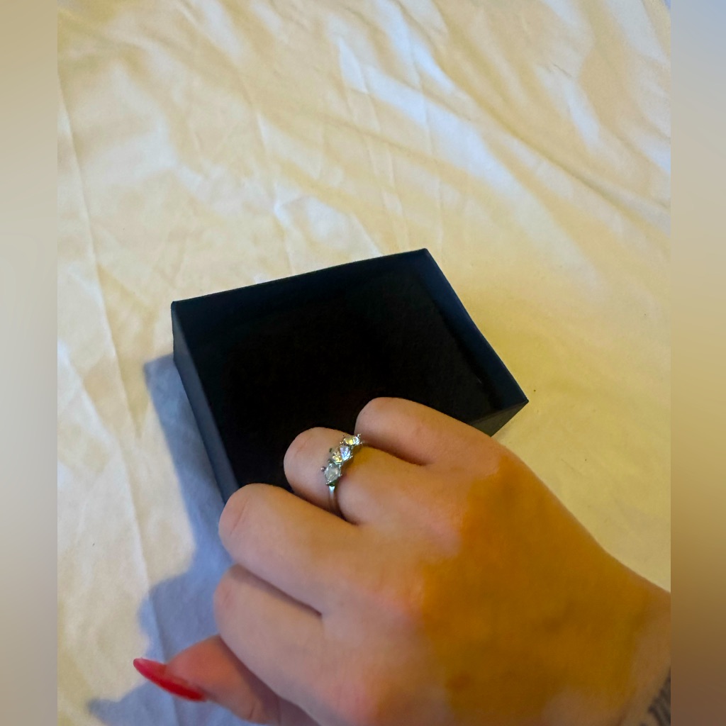 Three Diamond Ring.